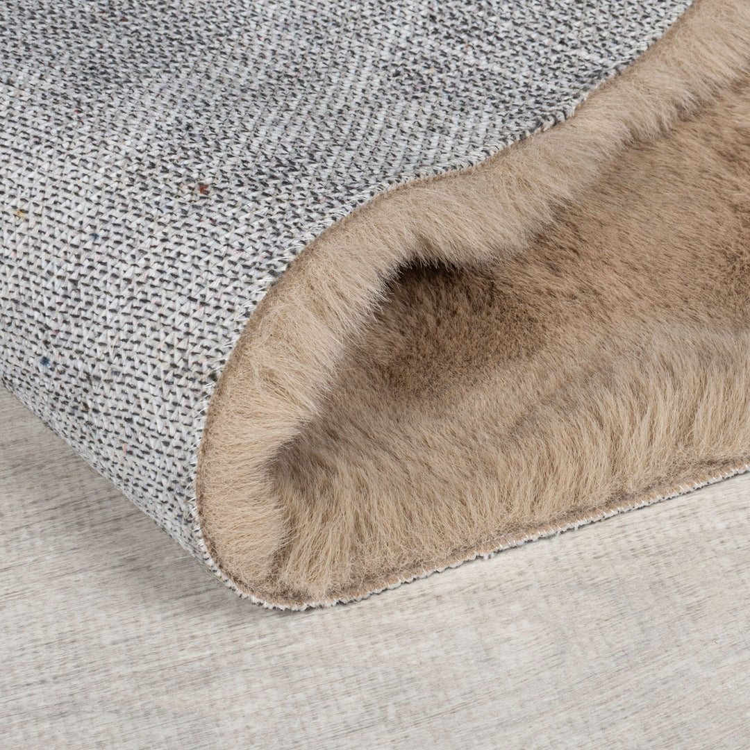 #couleur_taupe