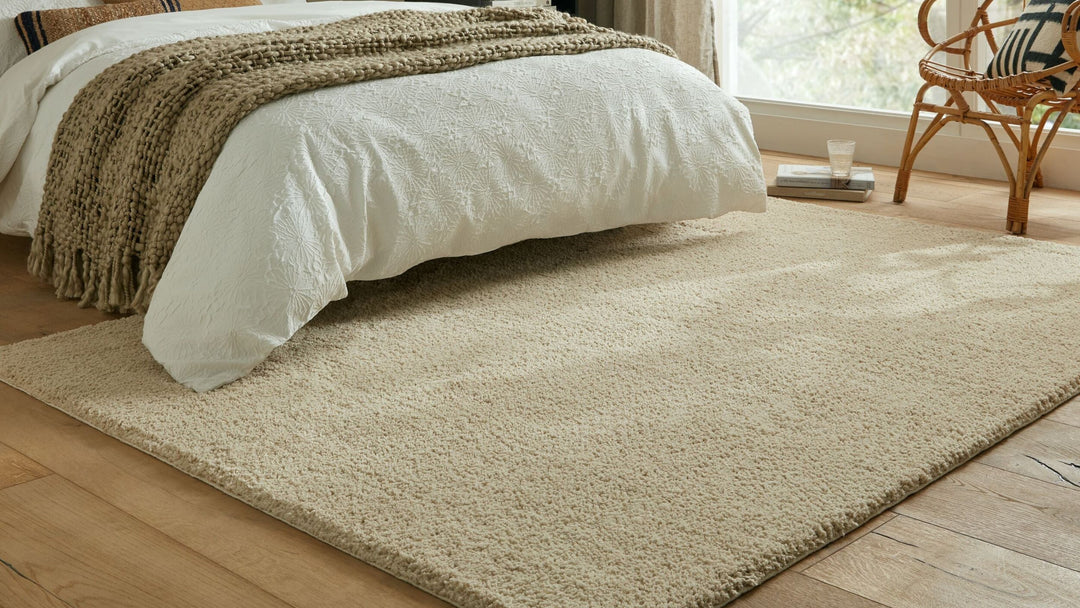 grand tapis shaggy beige