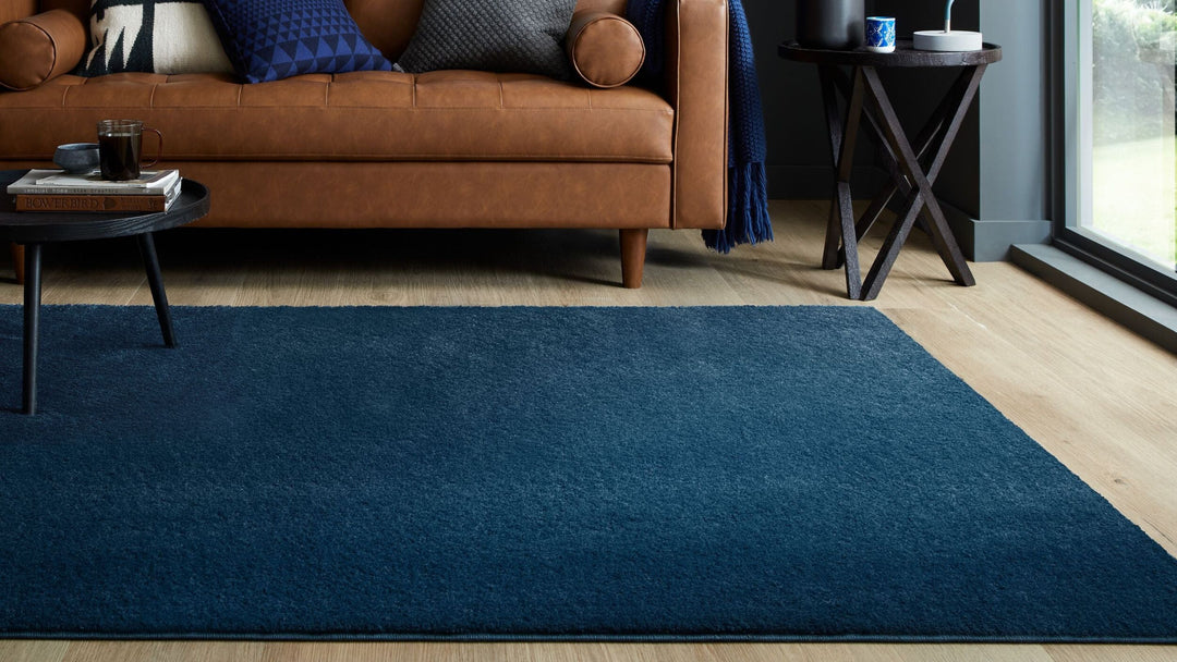 tapis de salon shaggy bleu